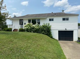 214 Park Ave, Barboursville, WV 25504
