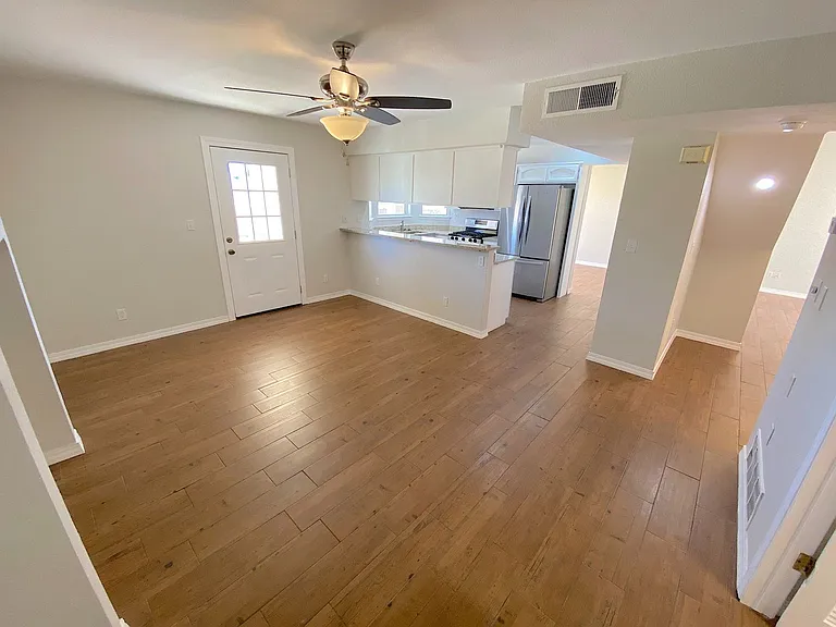 10936 Loma Alta Ln — Photo 9