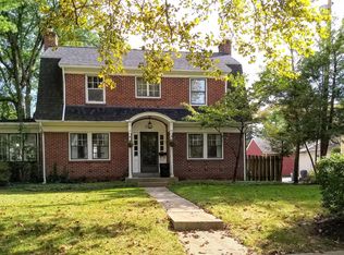 2325 Bryden Rd, Bexley, OH 43209