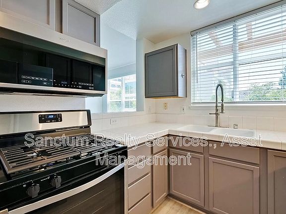 4th image of 108 Bryant St Unit 1-26