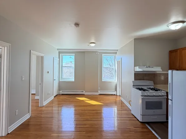 672 Congress Ave #D, New Haven, CT 06519