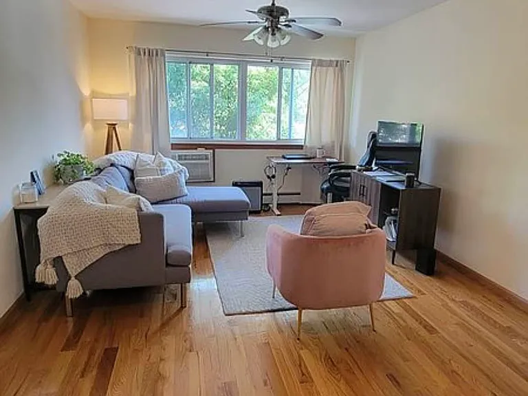26-50 30th St #2F — Photo 1