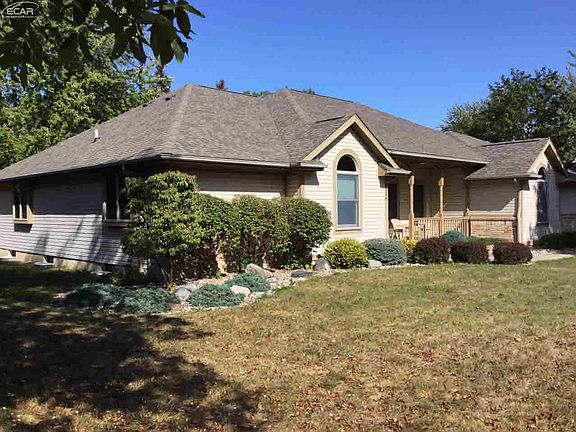 2nd image of 3350 Elmwood Dr