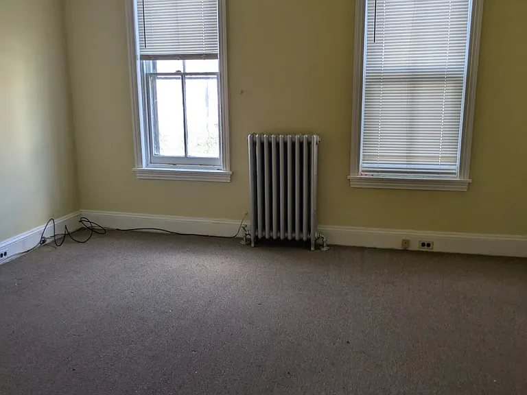 720 S Harrison St — Photo 7