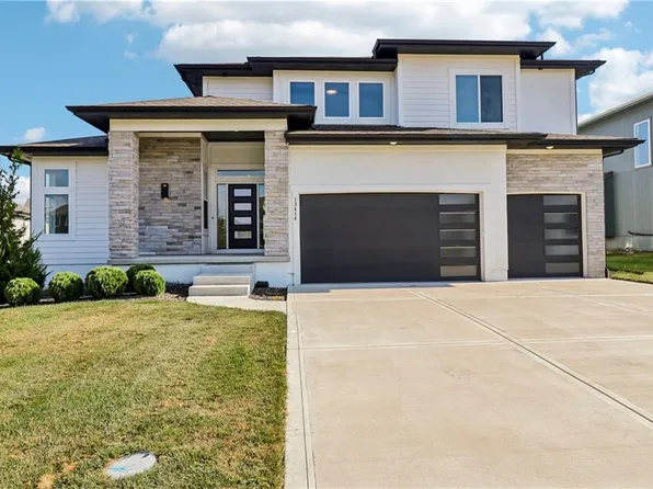 13414 W 181st Ct, Overland Park, KS 66013