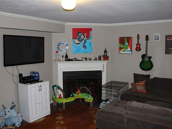 2nd image of 5503 Richland St Unit B