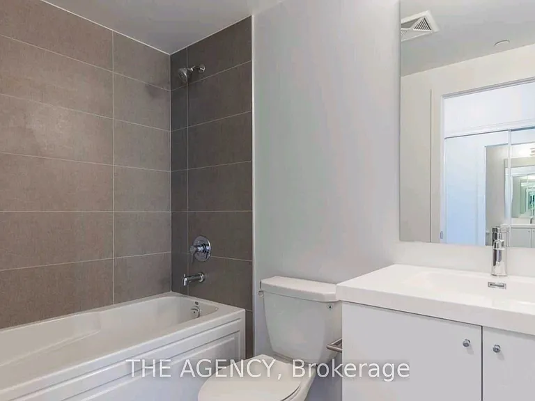 2550 Simcoe St N #1709 — Photo 5