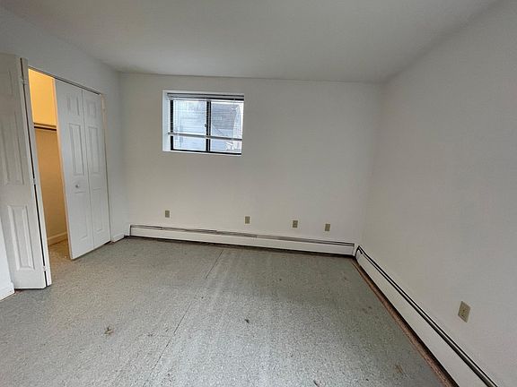 5th image of 43 Eleanor St #13