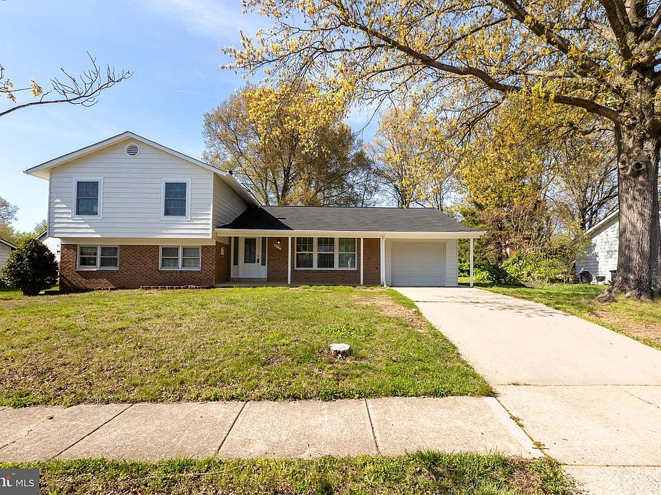 1st image of 2710 Curry Dr