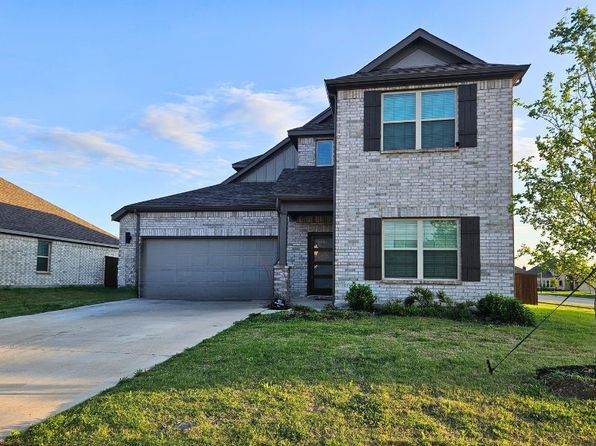 1345 Fox Glen Trl, Crowley, TX 76036
