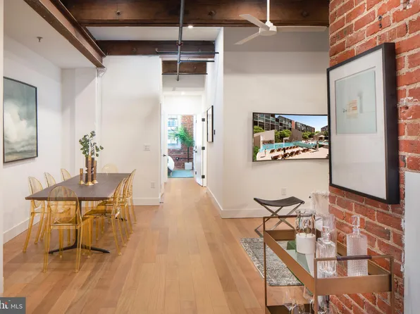 1099 Germantown Ave, Philadelphia, PA