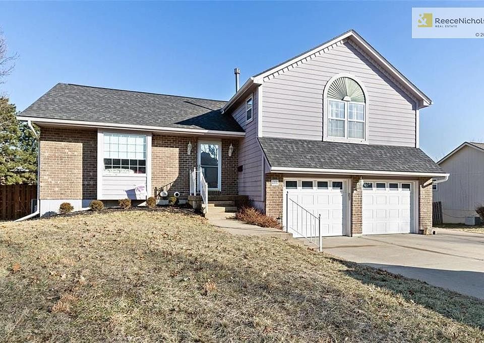 1st image of 405 S Schubert Dr
