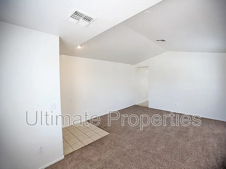 5921 S 249th Dr — Photo 12