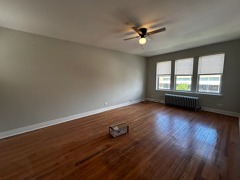 3924 N Milwaukee Ave #3 — Photo 12