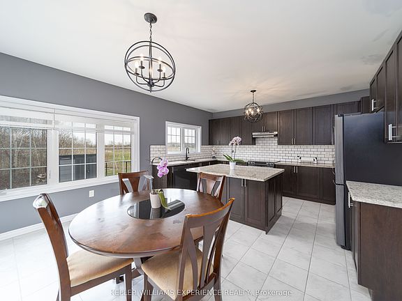 4th image of 1601 Emberton Way