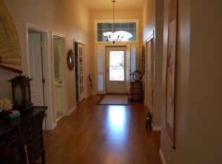 15421 NW Troon Dr, Portland, OR 97229