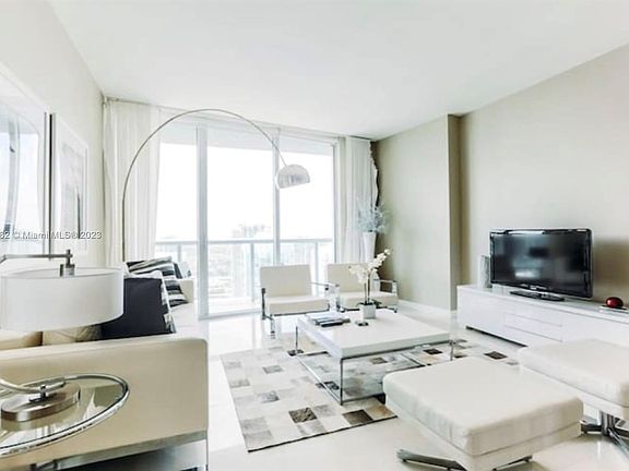 2nd image of 485 Brickell Ave APT 4507