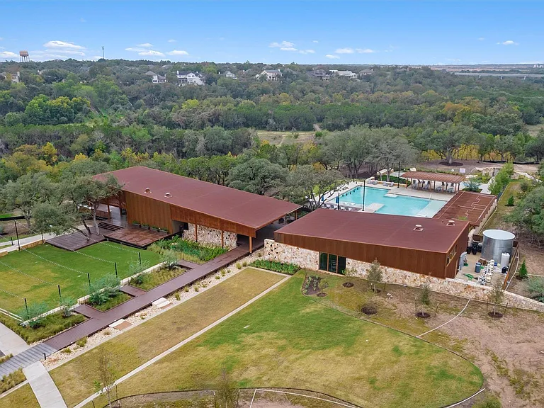 102 Coyote Mountain Cv — Photo 37