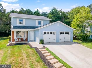 1121 Artic Quill Rd, Herndon, VA 20170
