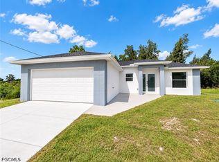2712 46th St SW, Lehigh Acres, FL 33976