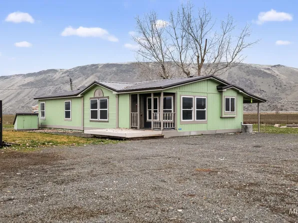 2284 Weiser River Rd, Weiser, ID 83672