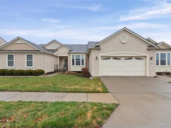 11183 S Chouteau St, Olathe, KS 66061