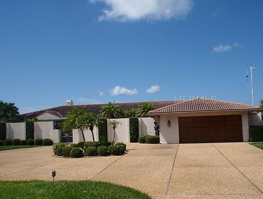 1st image of 7218 Westmoreland Dr
