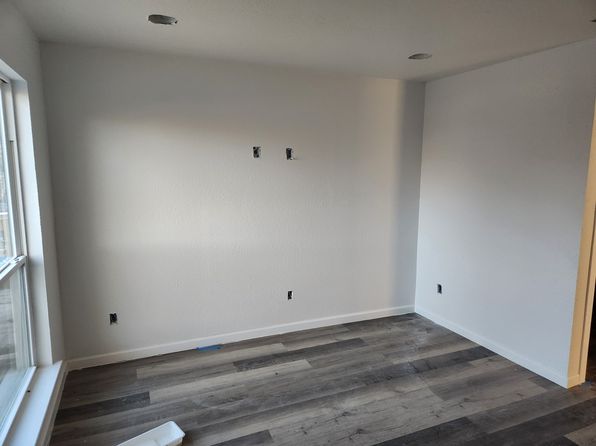 Additional property image - 1011 S Montclair Ave, Dallas, TX 75208