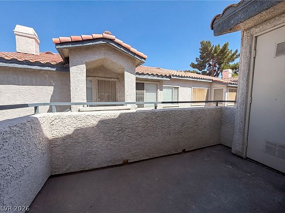 5th image of 3087 Key Largo Dr Unit 201