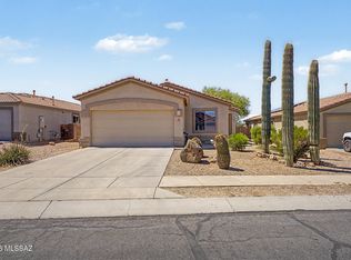 5465 W Bandtail Ct, Marana, AZ 85658