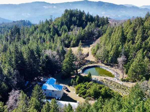 5735 Forest Route 1n08 Rd, Bridgeville, CA 95526