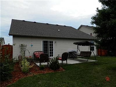 2nd image of 8396 Bluestem Ln