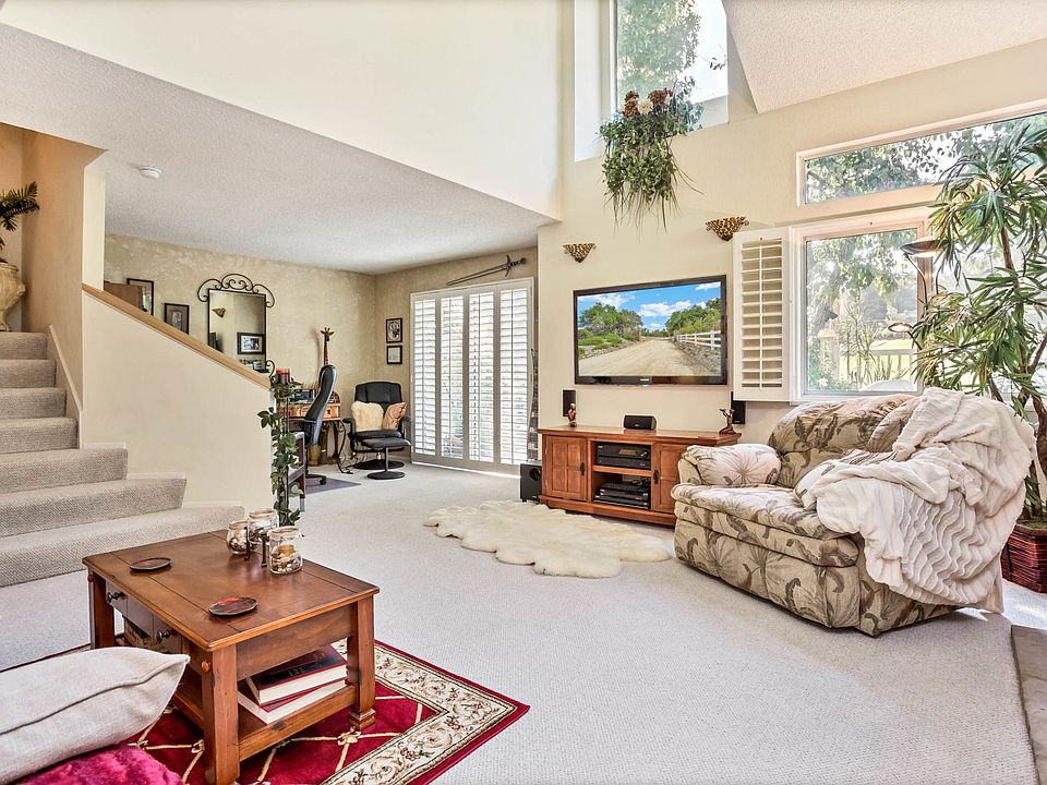 1st image of 18 Rainwood
