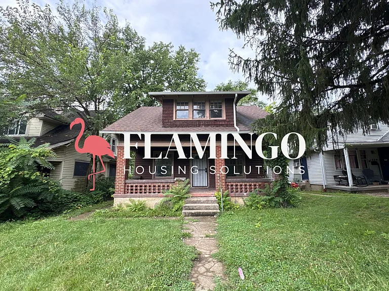 1225 Seneca Dr — Photo 1