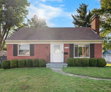 1921 Rockland Ave, Cincinnati, OH, 45230