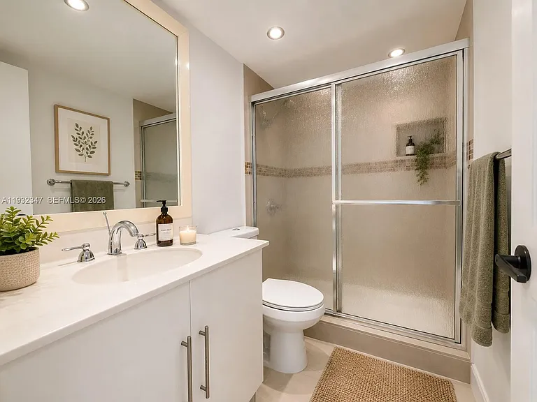 3001 S Ocean Dr #645 — Photo 4