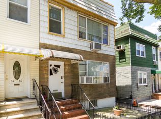 5744 64th St, Maspeth, NY 11378