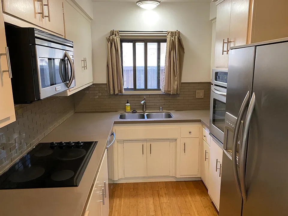 Chef's kitchen