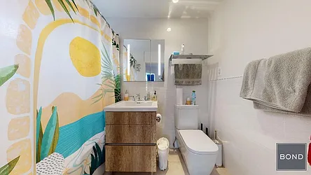 Rented by Bond New York