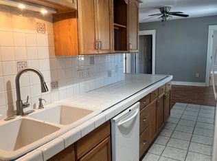 273 Belmont St APT 2, Manchester, NH 03103