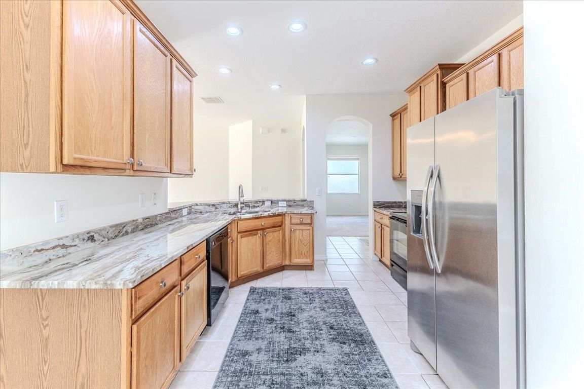 19-Kitchen