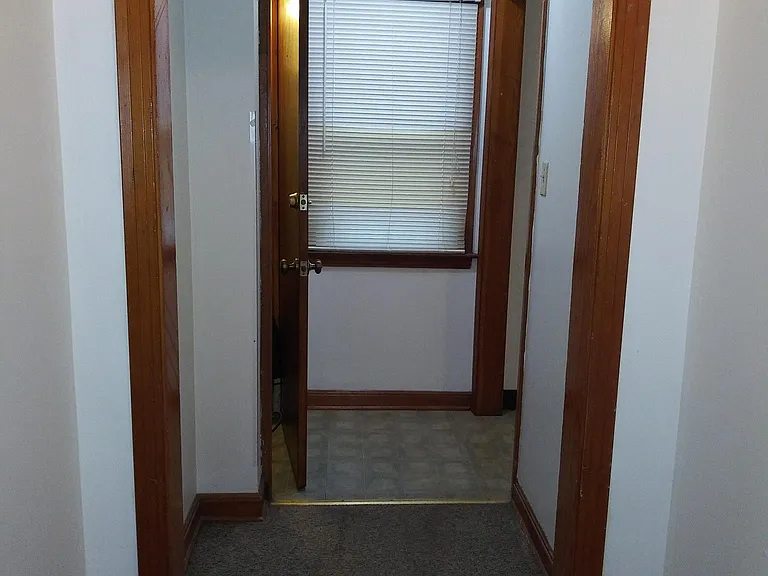 9219 W Adler St — Photo 4