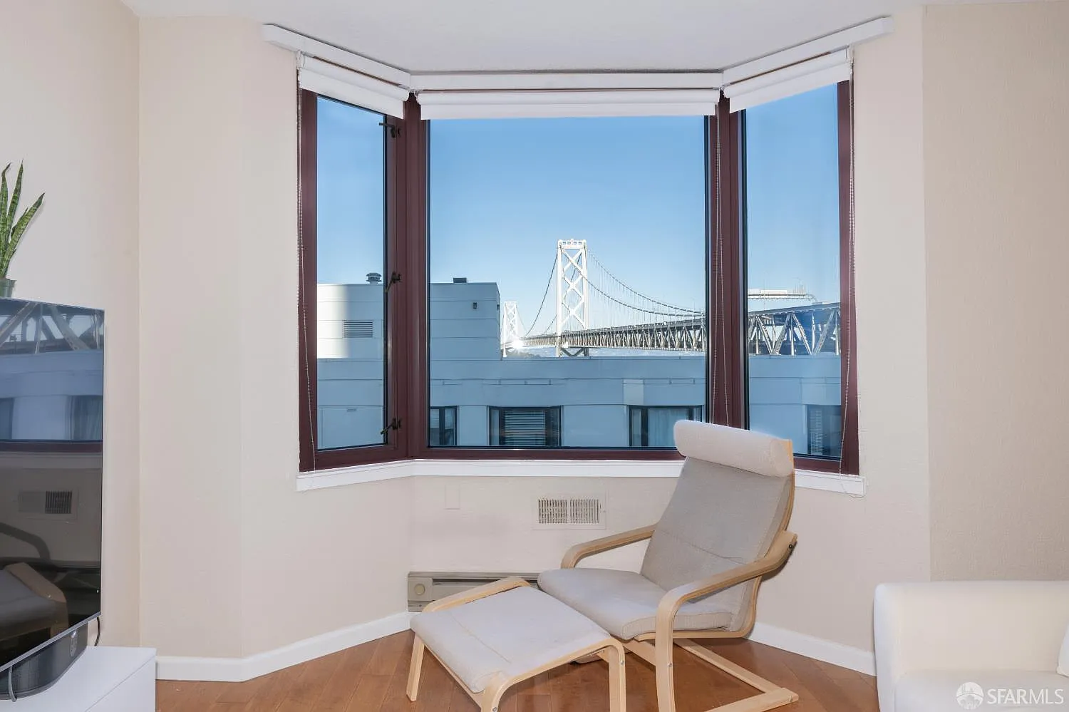 Studio, 1.0 bath, 432 sqft, $3,590 — Photo 1
