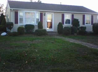 117 Tower Rd, West Warwick, RI 02893