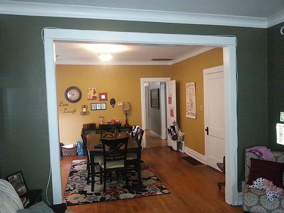 4th image of 3842 N Damen Ave