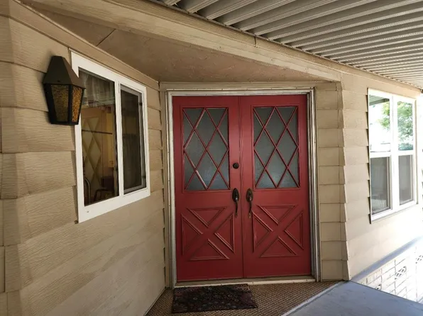 105 W Herndon Ave Space 33, Pinedale, CA 93650