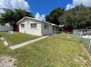 4851 SW 28th Ter #1-2, Fort Lauderdale, FL 33312