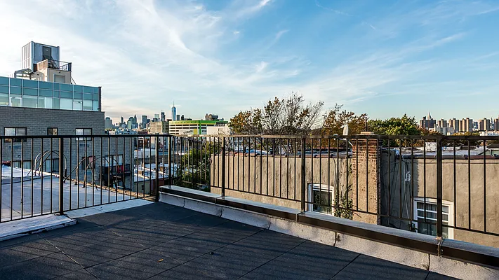 Rented by Nooklyn NYC LLC | media 34