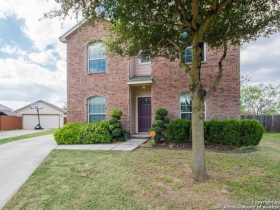 2nd image of 4319 Acorn Creek Dr