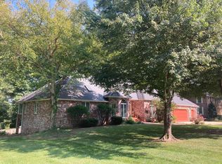 4359 E Whitehall Dr, Springfield, MO 65809